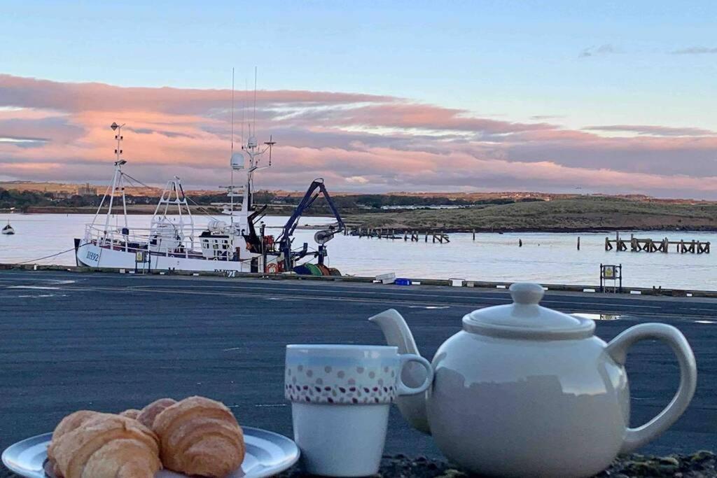 On The Harbour - Unrivalled Views Of Amble'S Harbour And Estuary מראה חיצוני תמונה